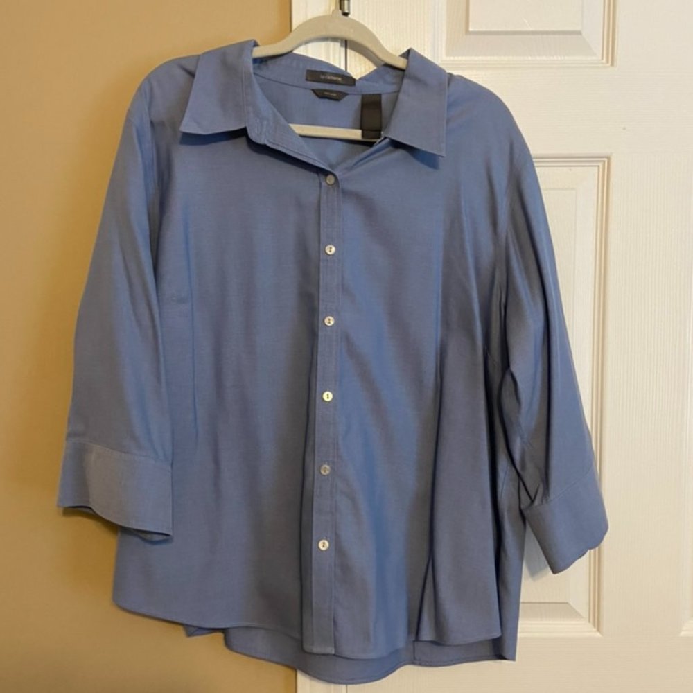Liz Claiborne - Blue Textured Button Down - Non-Iron - 20W - 3/4 Sleeve